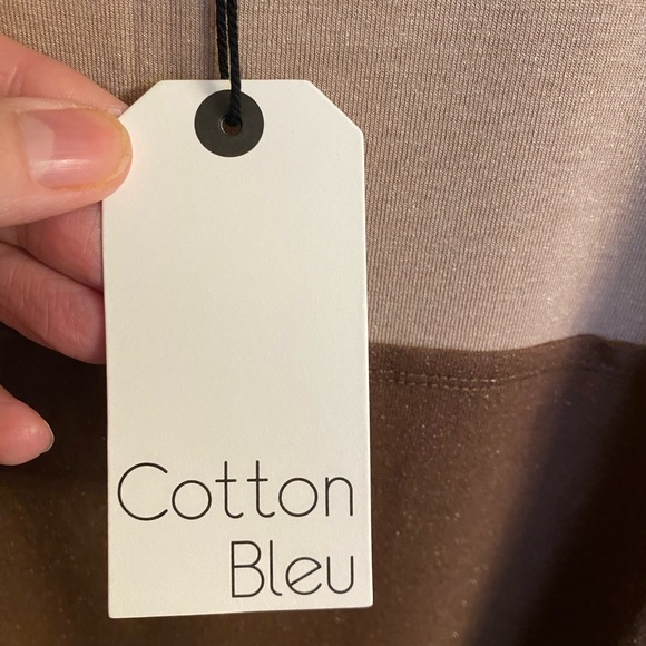 Beautiful long sleeve NWT Cotton Bleu tee, color is Mocha Combo, size 2X - Picture 14 of 16